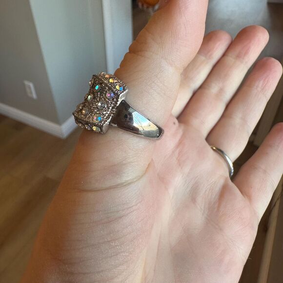 Rhinestone silver tone sparkly glamorous ring by Lia Sophia bling - Picture 3 of 5